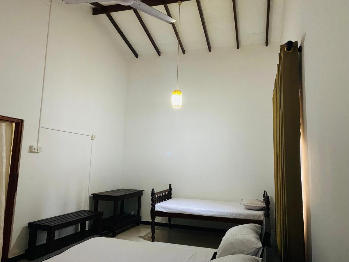 Aramba Resort Dondra Luaran gambar
